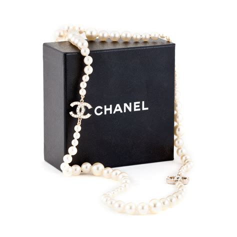 chanel halsband